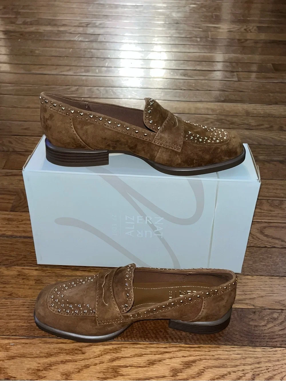 27 EDIT Naturalizer Haven 2 Penny Loafers Dark Chestnut Suede Women’s 8